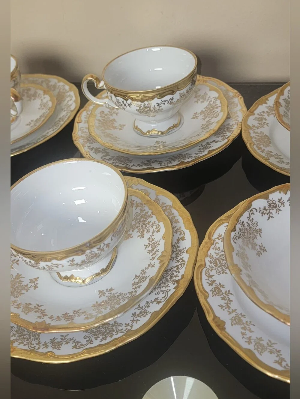 VINTAGE WEIMAR White and Gold Porcelain Teacup and Saucer Set 20 PIECES